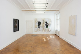 Dorian Sari Hide and seek