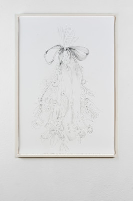Monika Grabuschnigg Bouquet (SPF 50+), 2022 Graphite on paper 71 x 50 cm 