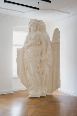 Zuzanna Czebatul Probably A Robbery, 2021 polystyrene, acrylic plaster, pigments, wood, metal 315 x 195 x 88 cm