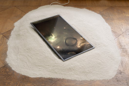 Sascha Herrmann, Glimmer, 2021, Video- und Soundinstallation, variable Dimensionen