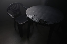 Emma Adler, STRG-Z (Gartengarnitur), 2024, Stuhl 81 x 54 x 55 cm, Tisch 71 x 85 x 85 cm, Plastik